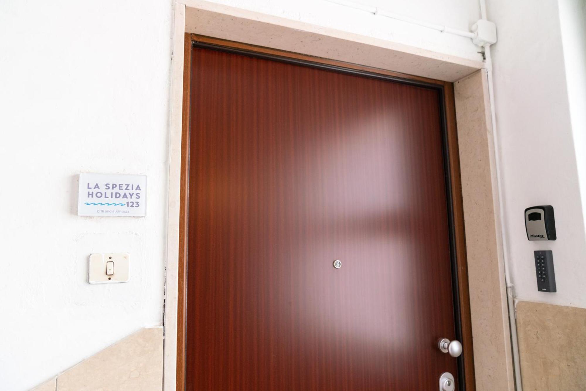La Spezia Holidays 123 Ngoại thất bức ảnh